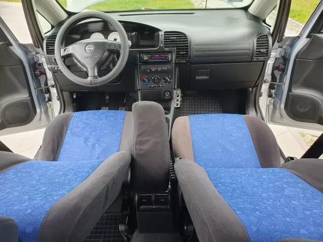 OPEL Zafira 