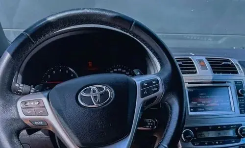 TOYOTA Avensis 