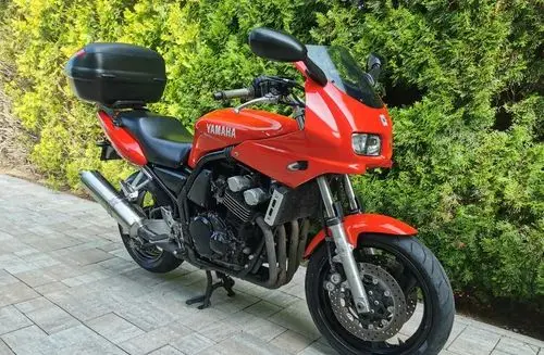 YAMAHA FZ 6 Fazer 