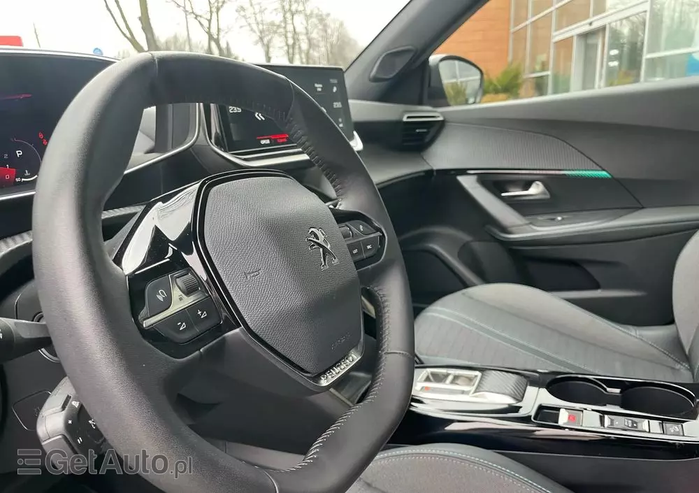 PEUGEOT 2008 1.2 PureTech Allure Pack S&S EAT8