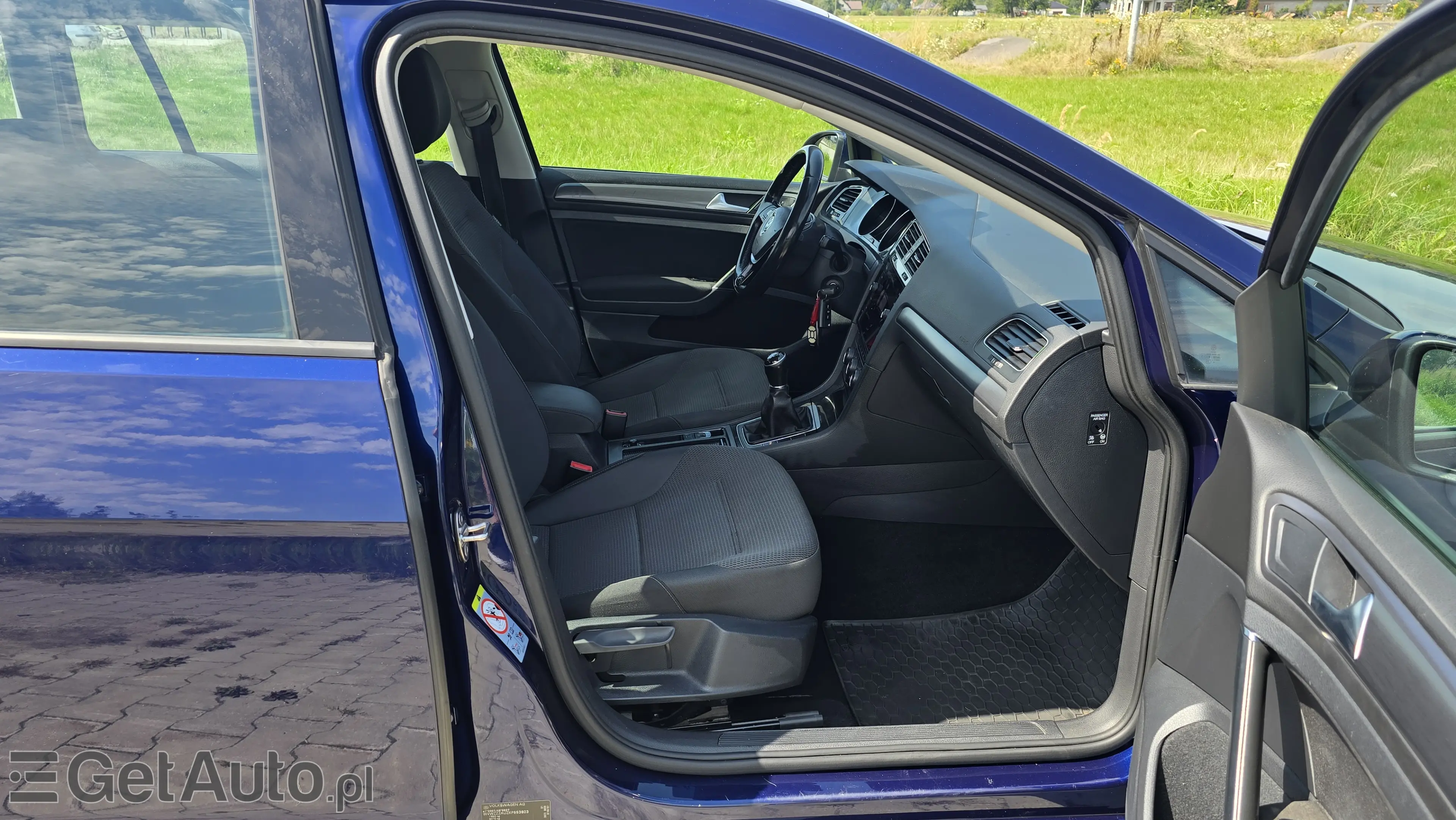 VOLKSWAGEN Golf Comfortline