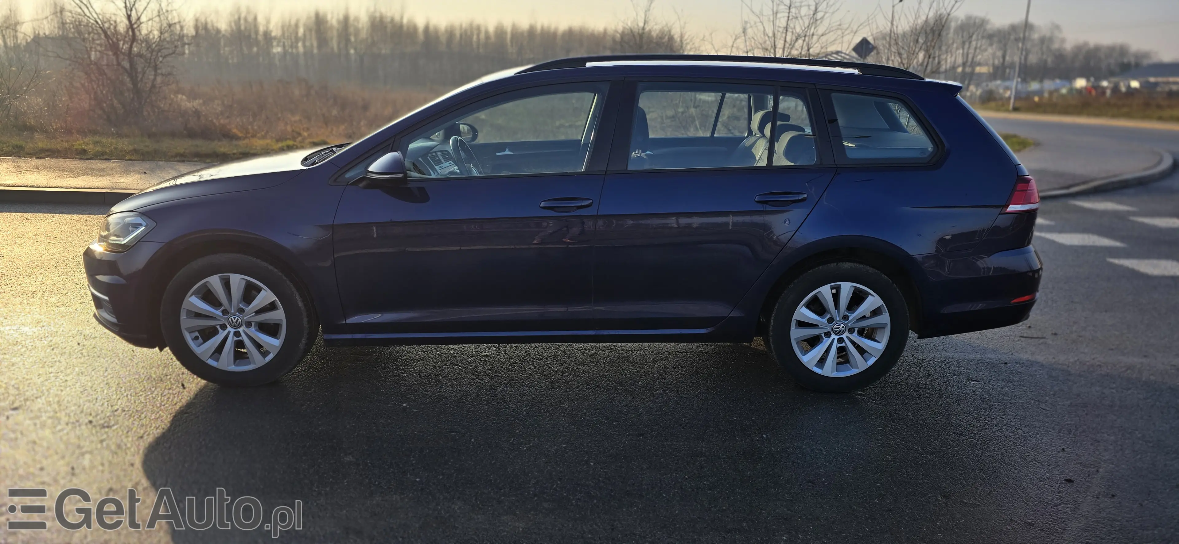 VOLKSWAGEN Golf Comfortline