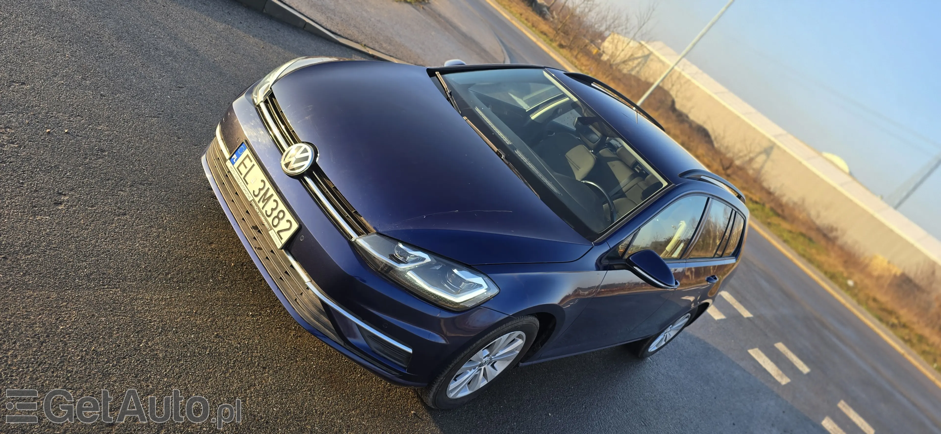 VOLKSWAGEN Golf Comfortline