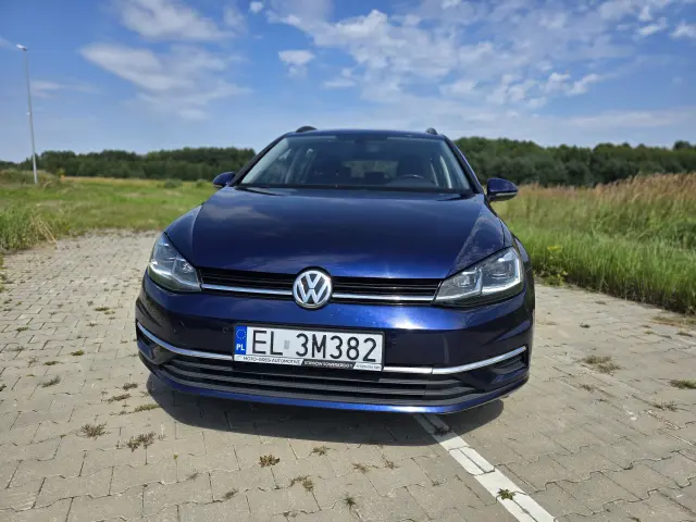 VOLKSWAGEN Golf Comfortline