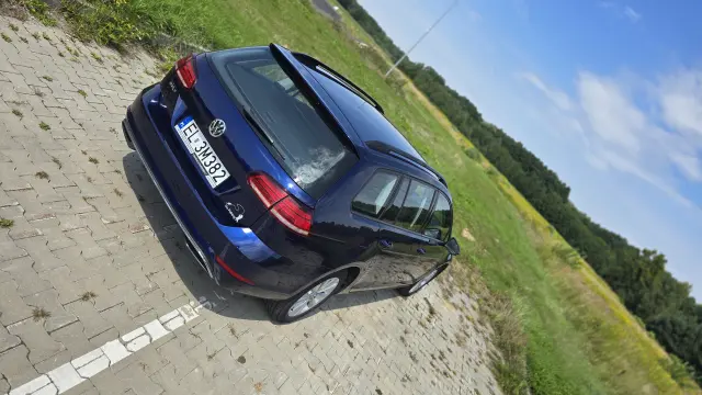 VOLKSWAGEN Golf Comfortline