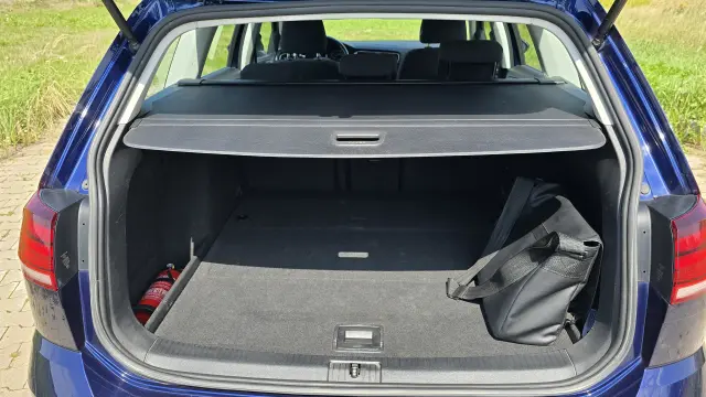 VOLKSWAGEN Golf Comfortline