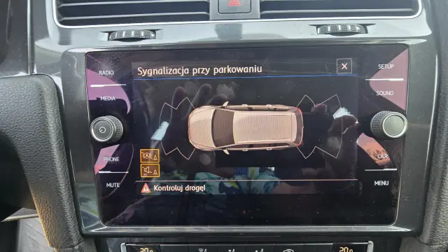 VOLKSWAGEN Golf Comfortline