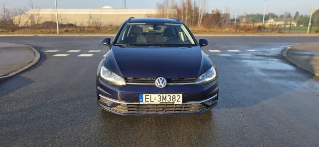 VOLKSWAGEN Golf Comfortline