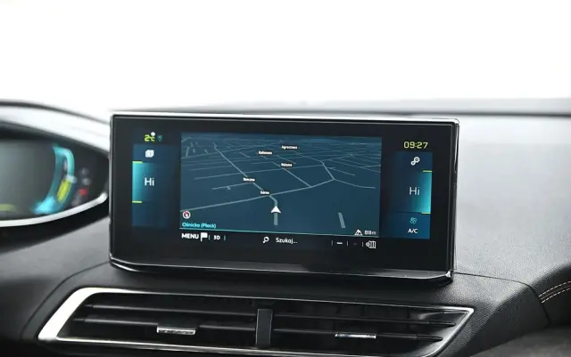 PEUGEOT 3008 Hybrid4 300 e-EAT8 GT Pack