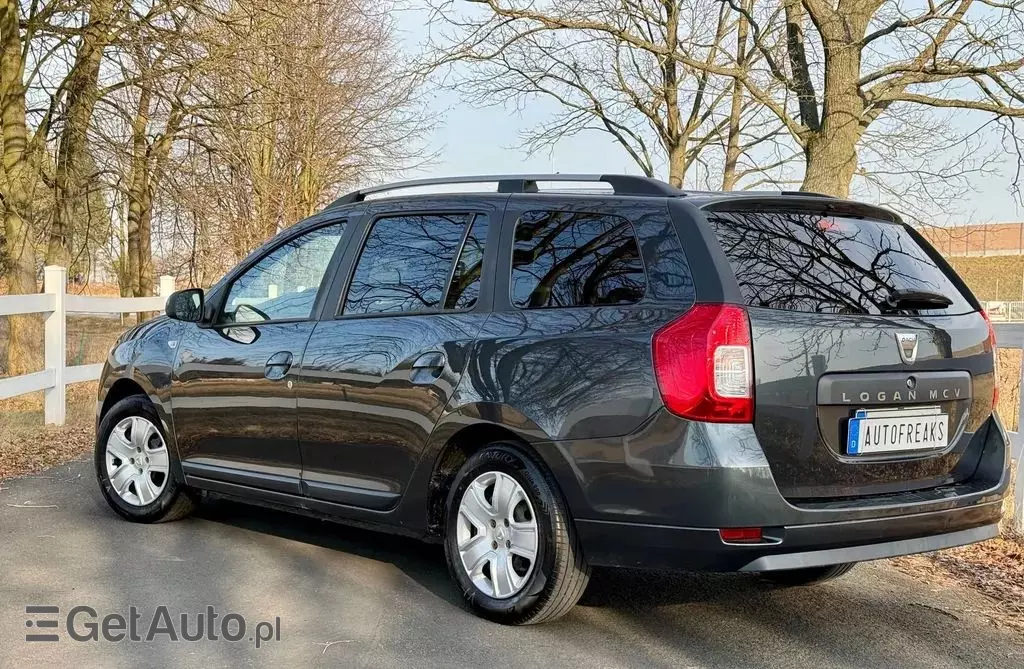 DACIA Logan 