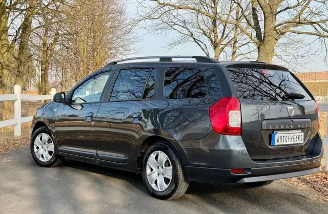DACIA Logan 