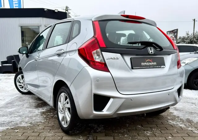 HONDA Jazz 1.3 i-VTEC Elegance