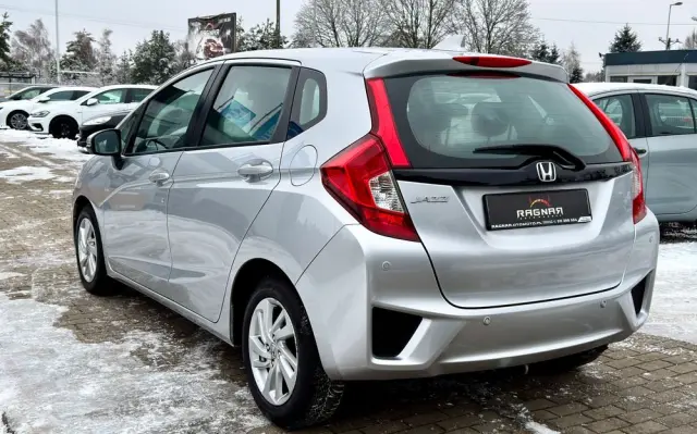 HONDA Jazz 1.3 i-VTEC Elegance