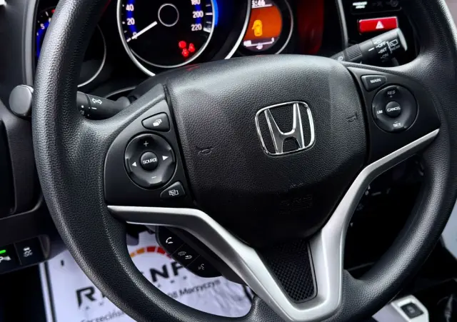 HONDA Jazz 1.3 i-VTEC Elegance