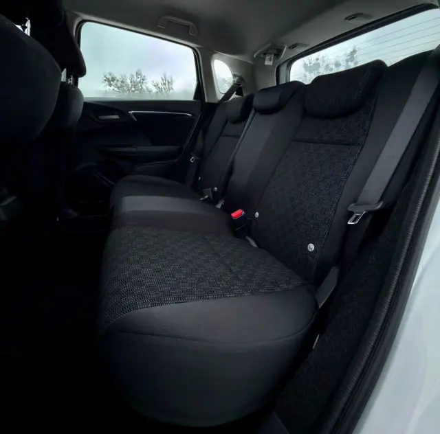 HONDA Jazz 1.3 i-VTEC Elegance