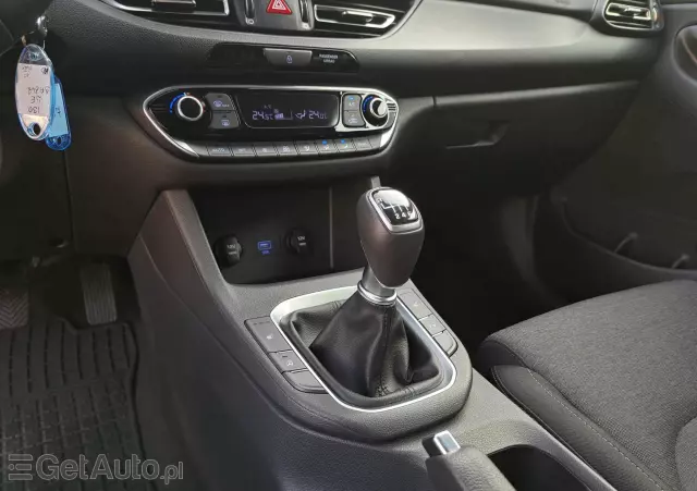 HYUNDAI I30 1.0 T-GDI Smart