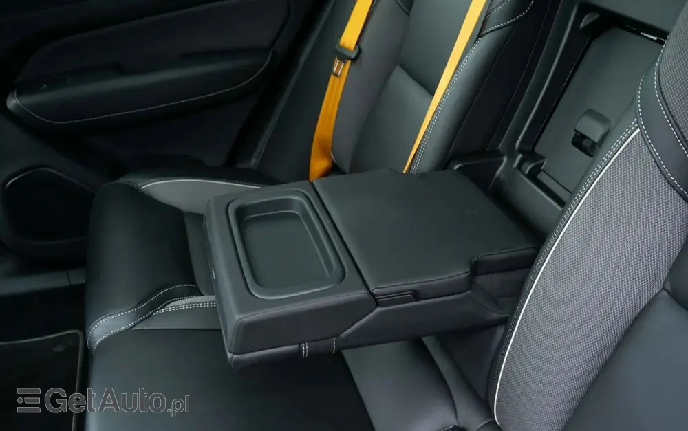 VOLVO XC 60 T8 AWD Plug-In Hybrid Polestar Engineered