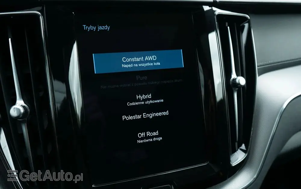 VOLVO XC 60 T8 AWD Plug-In Hybrid Polestar Engineered