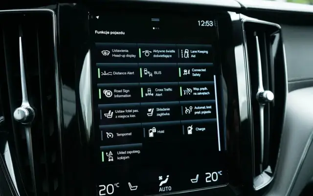 VOLVO XC 60 T8 AWD Plug-In Hybrid Polestar Engineered