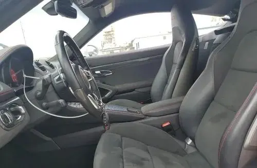 PORSCHE 718 Cayman 