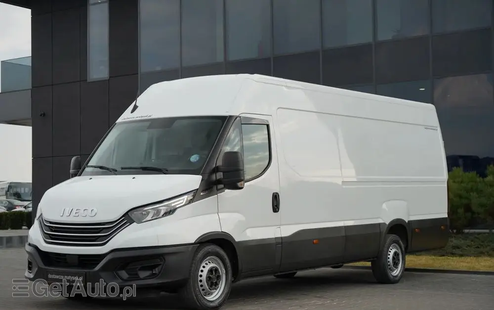 IVECO DAILY 35-180 / BLASZAK  4,7 m / FURGON / HI-MATIC / SPROWADZONY 