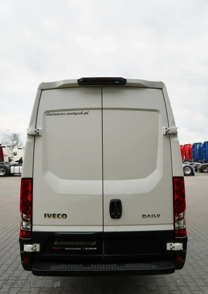 IVECO DAILY 35-180 / BLASZAK  4,7 m / FURGON / HI-MATIC / SPROWADZONY 