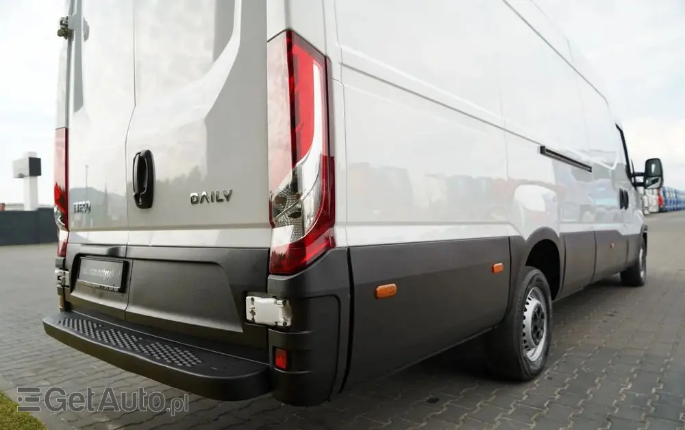 IVECO DAILY 35-180 / BLASZAK  4,7 m / FURGON / HI-MATIC / SPROWADZONY 