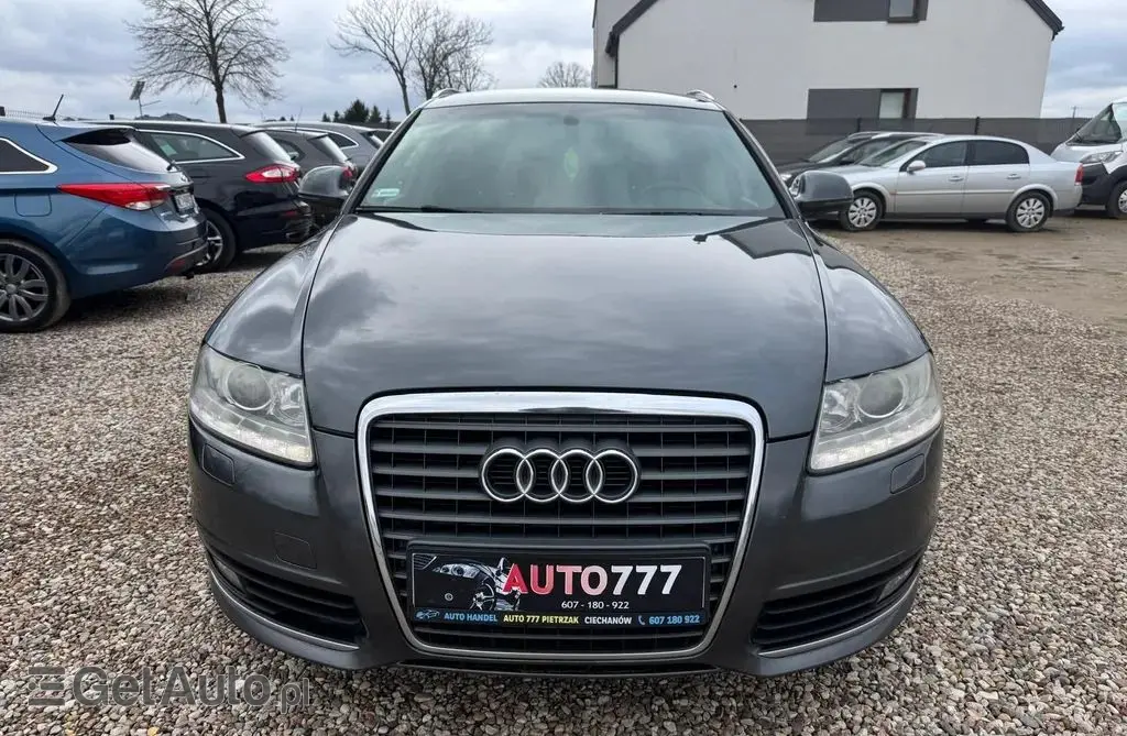 AUDI A6 