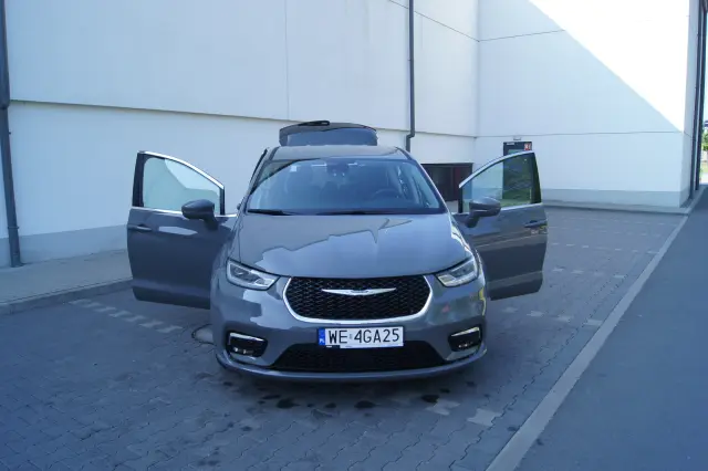 CHRYSLER PACYFICA 