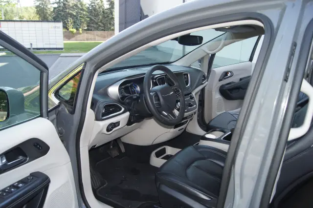 CHRYSLER PACYFICA 