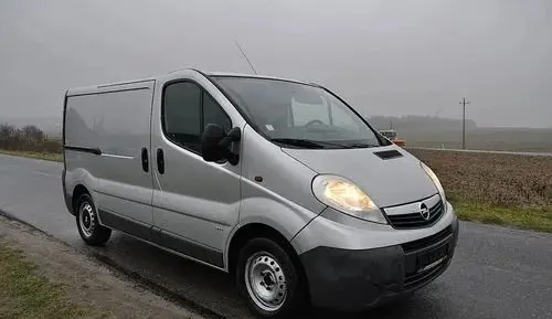 OPEL Vivaro 