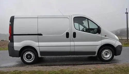 OPEL Vivaro 