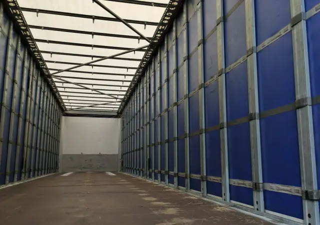 SCHMITZ CARGOBULL Firana Szybki Załadunek Idealna Do Piwa Wody ITP... 