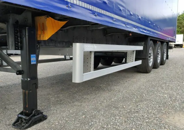 SCHMITZ CARGOBULL Firana Szybki Załadunek Idealna Do Piwa Wody ITP... 