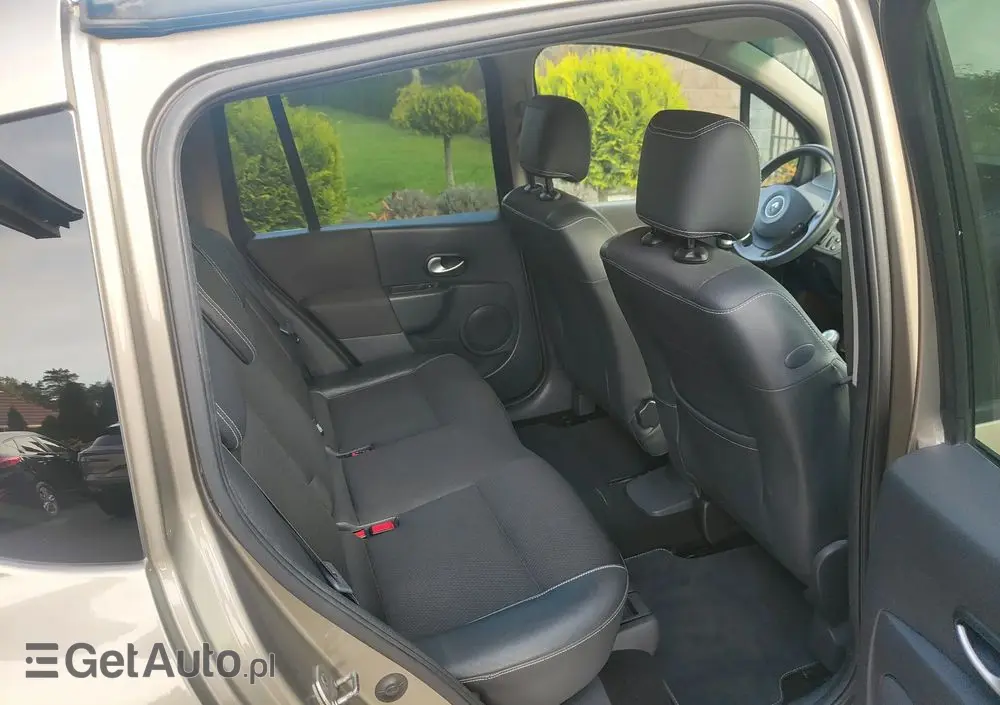 RENAULT Modus Grand 1.2 16V TCE Dynamique