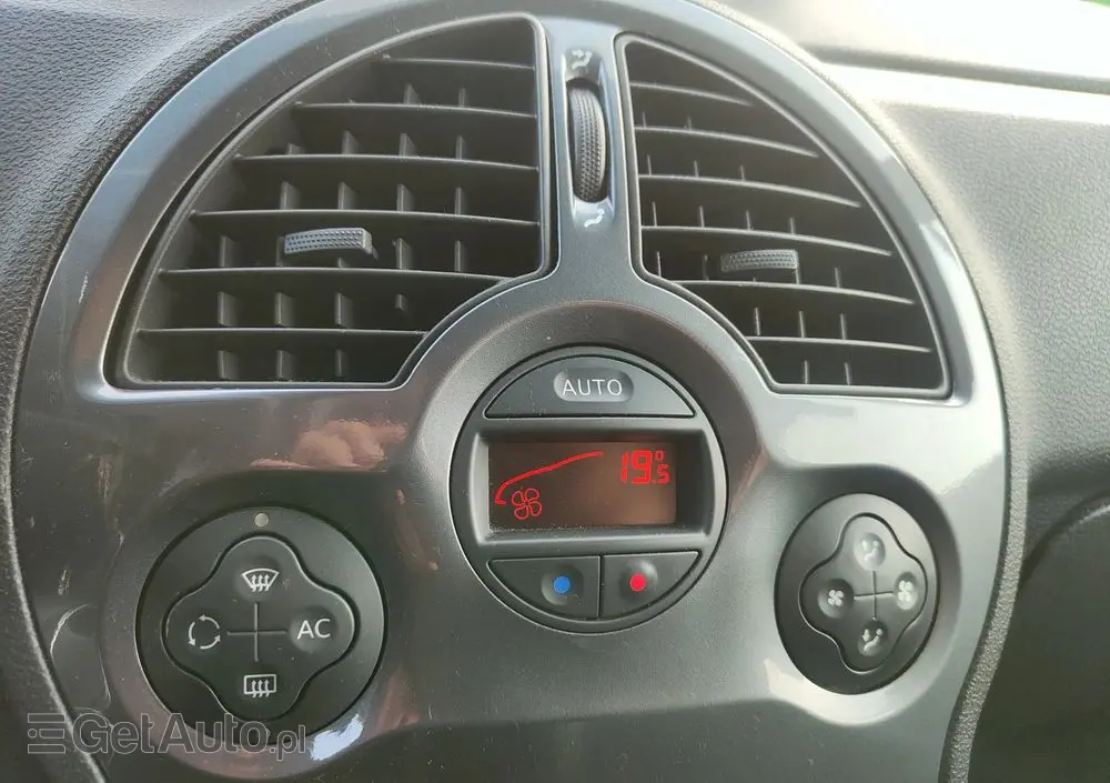 RENAULT Modus Grand 1.2 16V TCE Dynamique