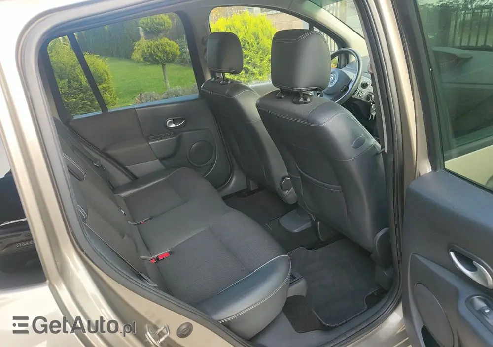 RENAULT Modus Grand 1.2 16V TCE Dynamique