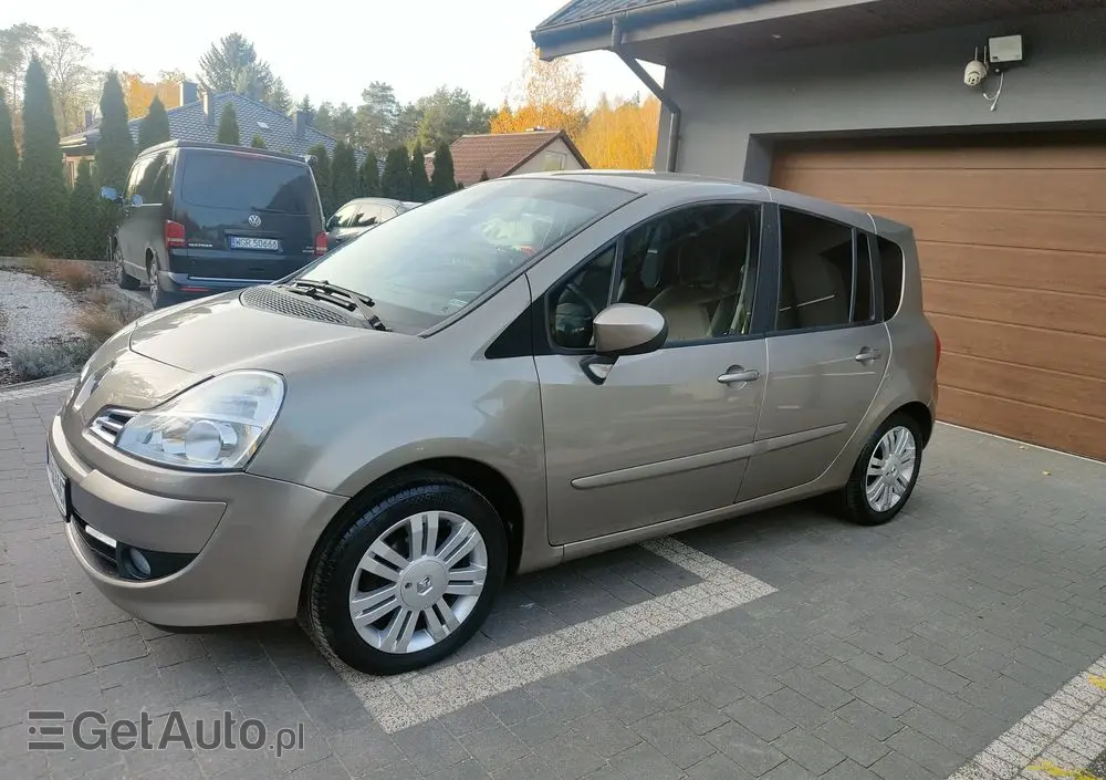 RENAULT Modus Grand 1.2 16V TCE Dynamique