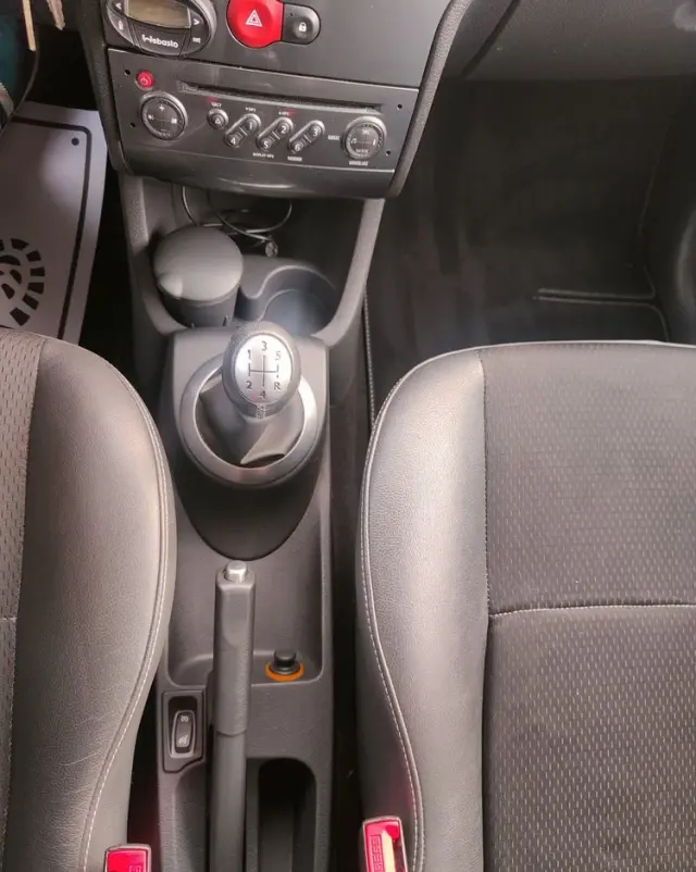 RENAULT Modus Grand 1.2 16V TCE Dynamique