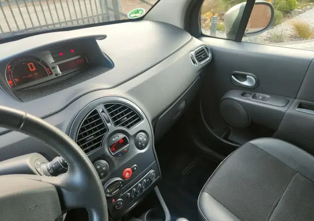 RENAULT Modus Grand 1.2 16V TCE Dynamique