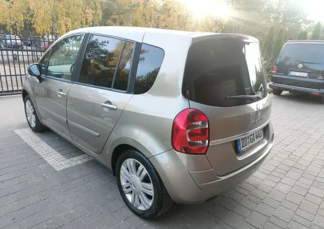 RENAULT Modus Grand 1.2 16V TCE Dynamique