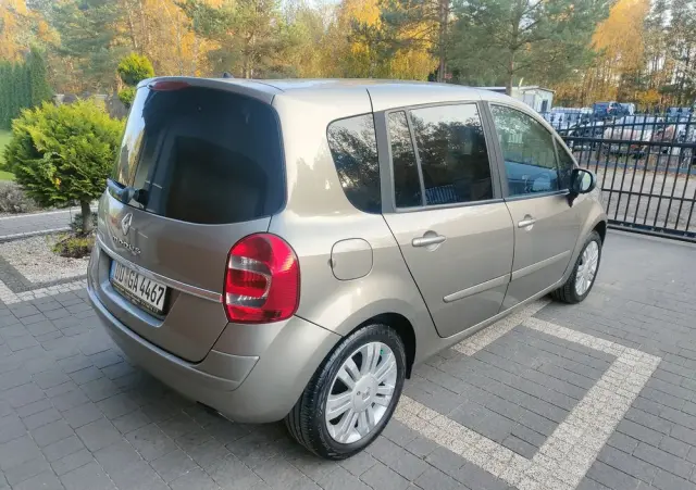 RENAULT Modus Grand 1.2 16V TCE Dynamique