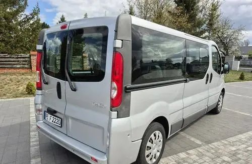 RENAULT Trafic 