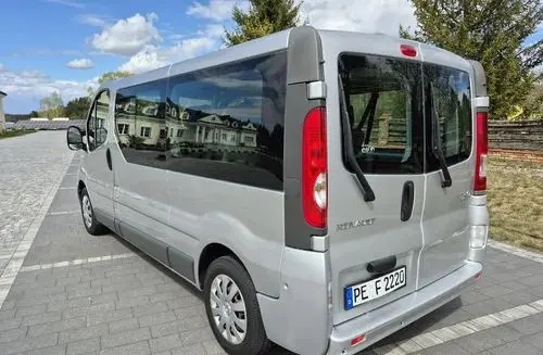 RENAULT Trafic 