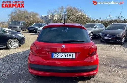 PEUGEOT 207 