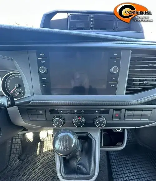 VOLKSWAGEN TRANSPORTER 