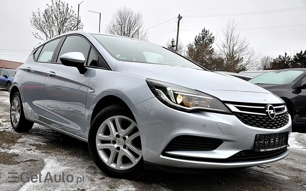 OPEL Astra 1.4 Turbo Innovation