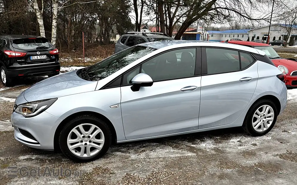 OPEL Astra 1.4 Turbo Innovation