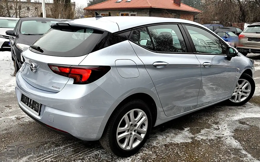 OPEL Astra 1.4 Turbo Innovation