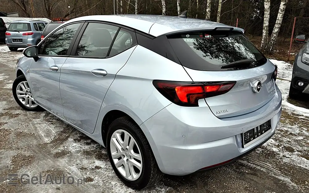 OPEL Astra 1.4 Turbo Innovation